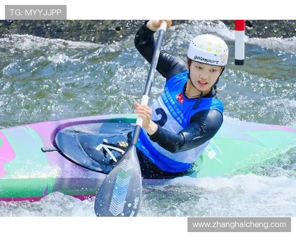 世界皮划艇锦标赛静水项目的桨频效率